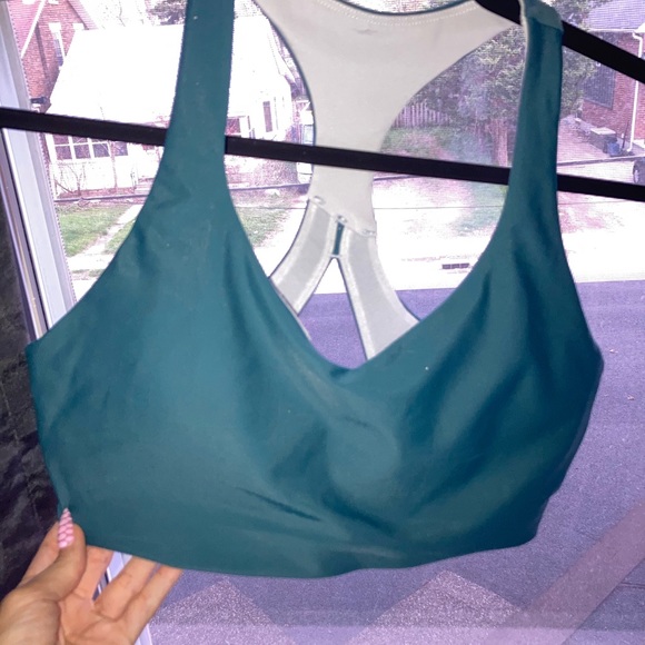 Ryu Sports Bra - Picture 2 of 2